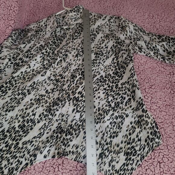 Investments Womens Size L Button Down Animal Print Top 3/4 Long Sleeve - Picture 13 of 14